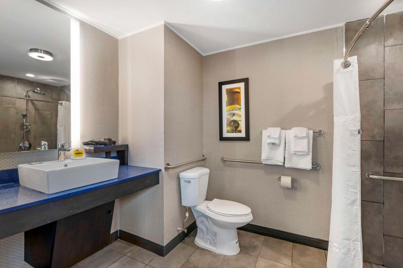Glo Best Western Pooler - Savannah Airport Hotel Екстер'єр фото