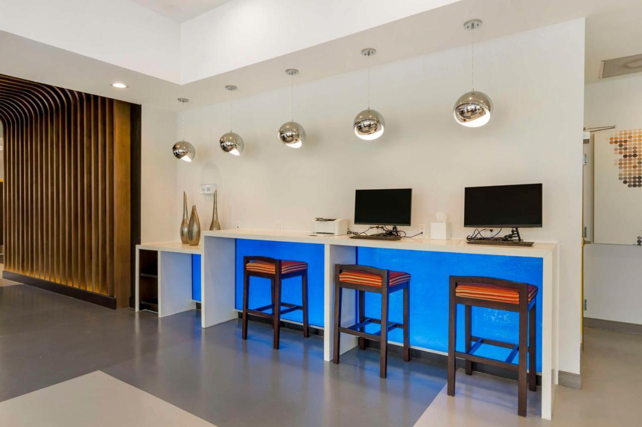 Glo Best Western Pooler - Savannah Airport Hotel Екстер'єр фото