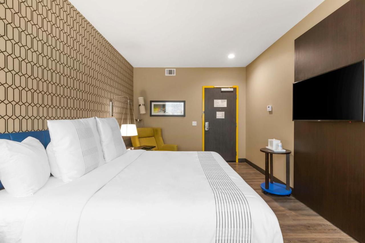 Glo Best Western Pooler - Savannah Airport Hotel Екстер'єр фото