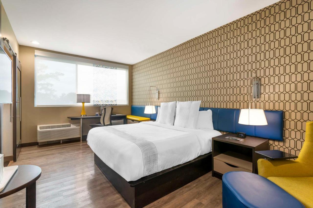 Glo Best Western Pooler - Savannah Airport Hotel Екстер'єр фото