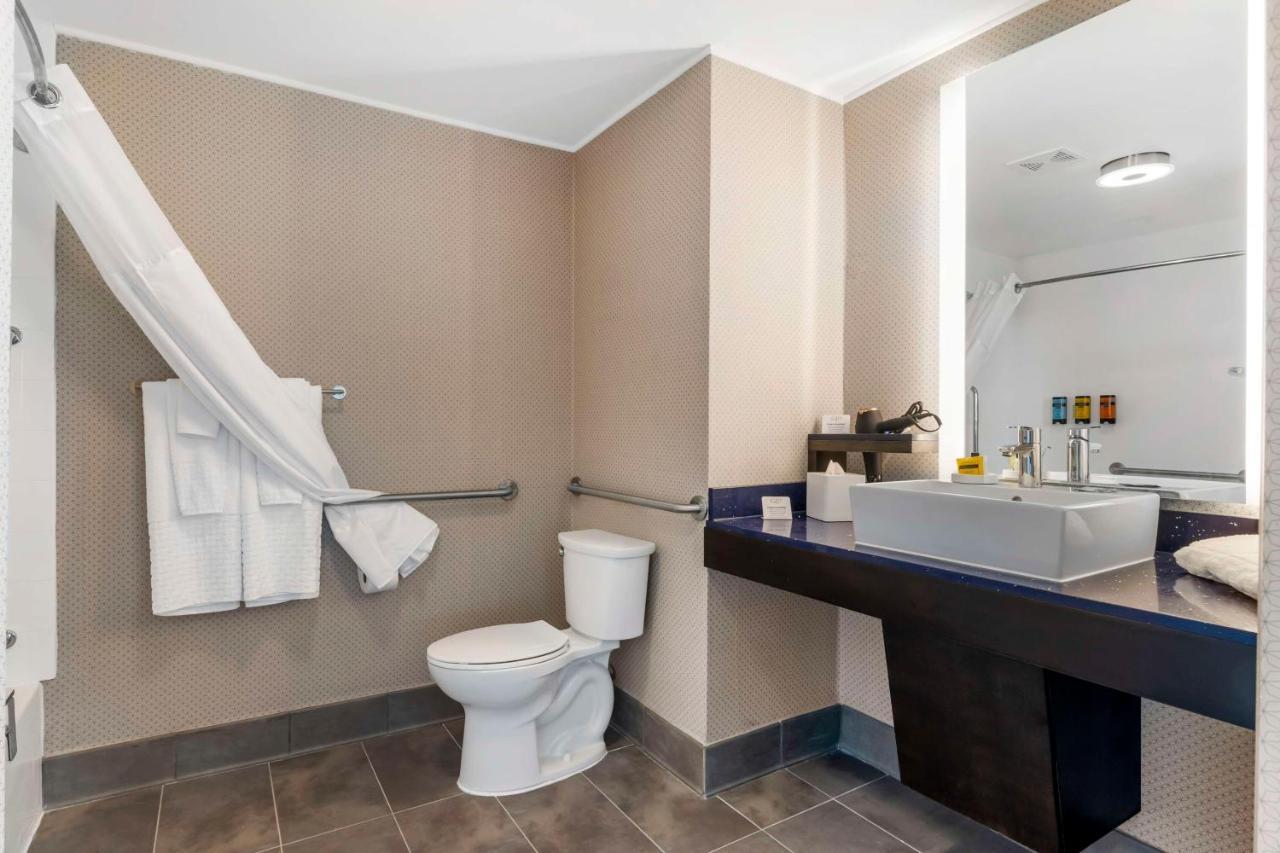 Glo Best Western Pooler - Savannah Airport Hotel Екстер'єр фото