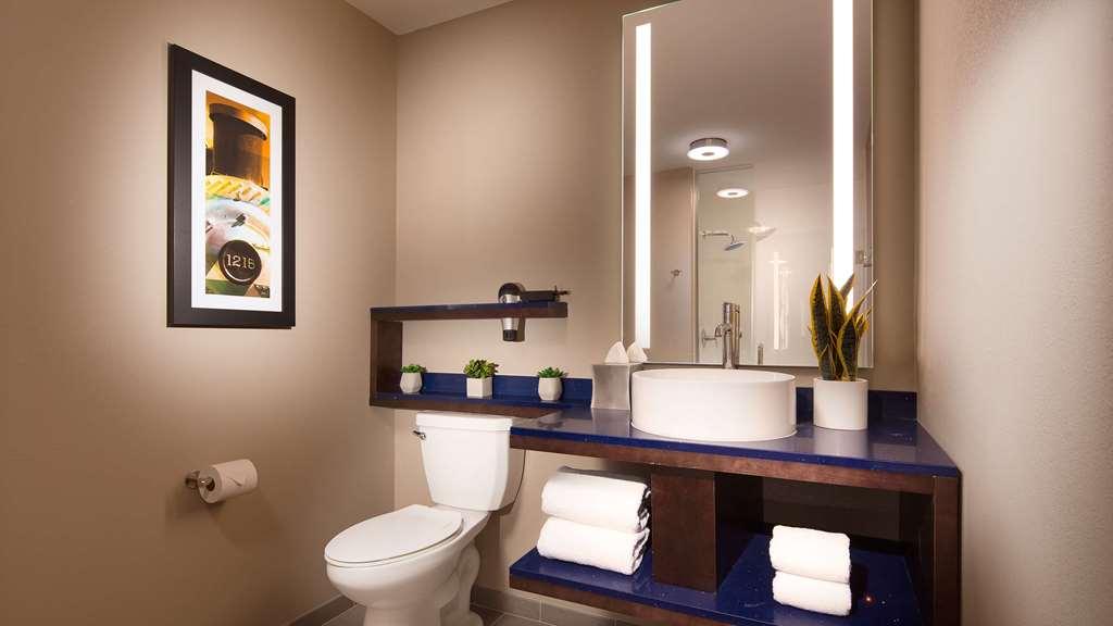 Glo Best Western Pooler - Savannah Airport Hotel Екстер'єр фото
